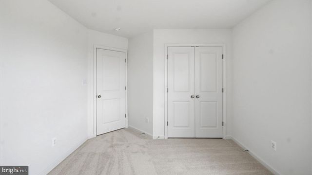 2376 WIND RIVER DR, Chambersburg, PA 17202