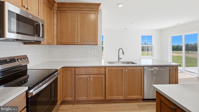 2376 WIND RIVER DR, Chambersburg, PA 17202