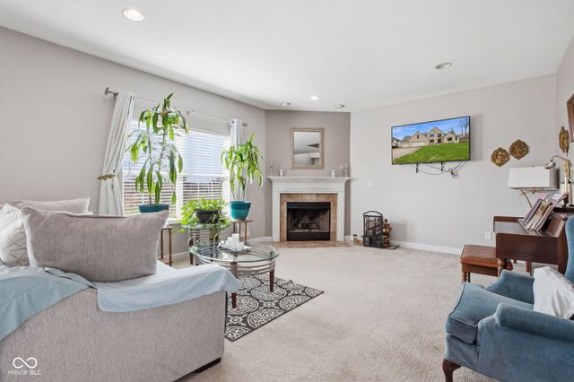 11851 Fawn Crest Drive, Indianapolis, IN 46235