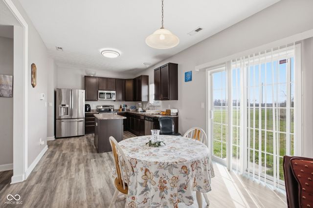 11851 Fawn Crest Drive, Indianapolis, IN 46235