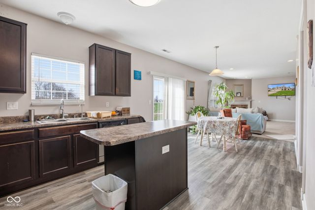 11851 Fawn Crest Drive, Indianapolis, IN 46235