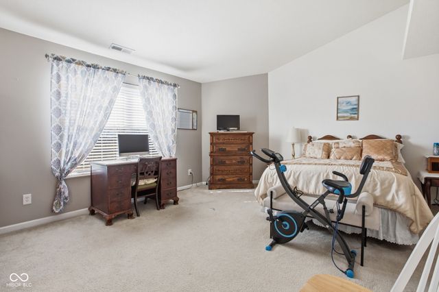 11851 Fawn Crest Drive, Indianapolis, IN 46235