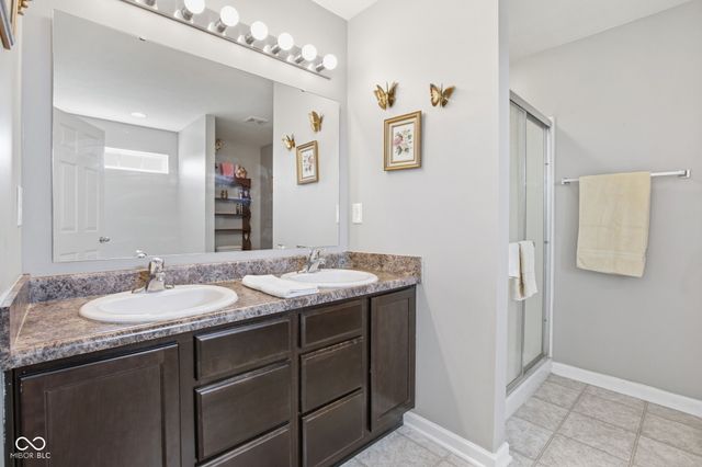 11851 Fawn Crest Drive, Indianapolis, IN 46235