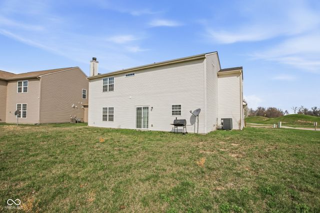 11851 Fawn Crest Drive, Indianapolis, IN 46235