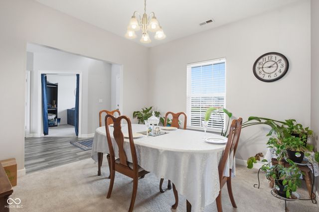 11851 Fawn Crest Drive, Indianapolis, IN 46235