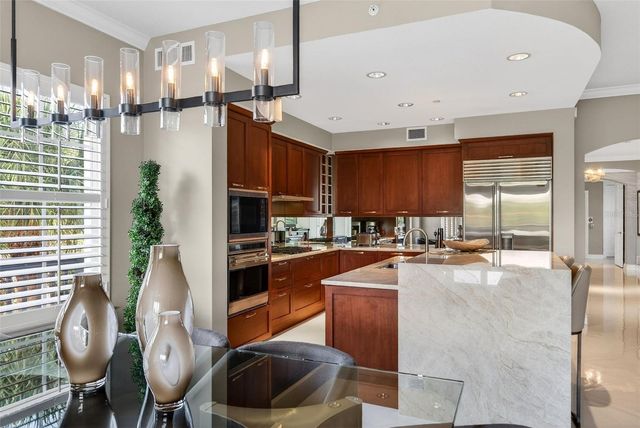 888 S ORANGE AVENUE 3A, Sarasota, FL 34236