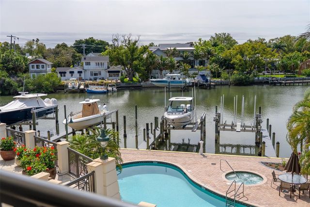 888 S ORANGE AVENUE 3A, Sarasota, FL 34236