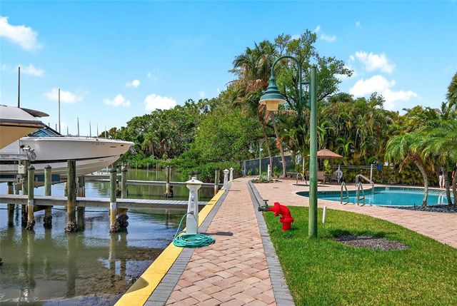 888 S ORANGE AVENUE 3A, Sarasota, FL 34236