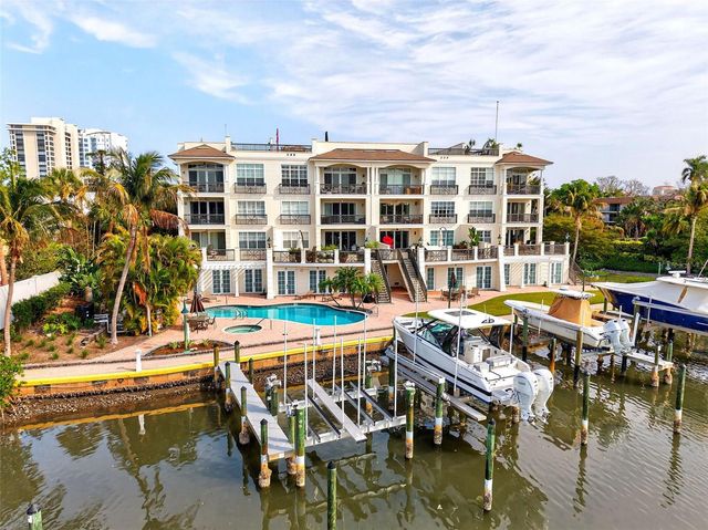 888 S ORANGE AVENUE 3A, Sarasota, FL 34236