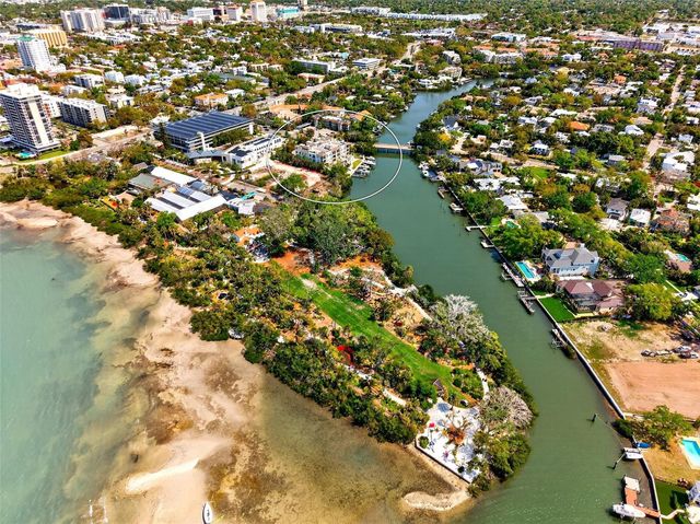 888 S ORANGE AVENUE 3A, Sarasota, FL 34236