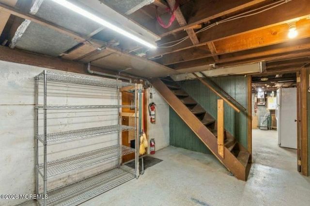 371 Sweetbriar Street, Keyport, NJ 07735