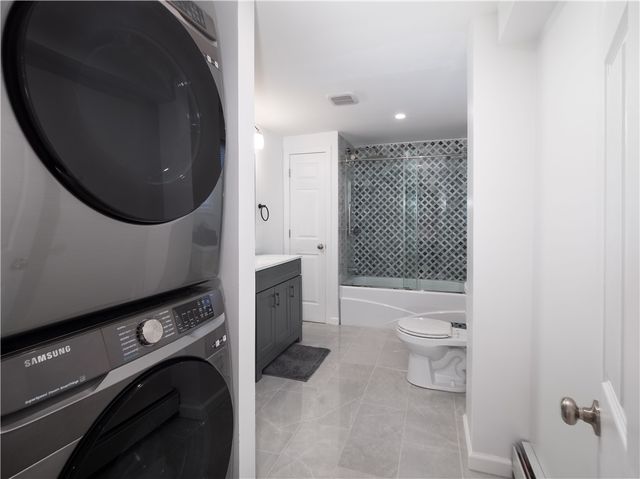 61 Fairfax Drive, Warwick, RI 02888