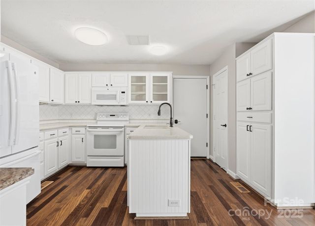 2621 Brightmoor Ridge Drive, Matthews, NC 28105