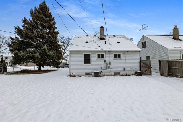 23403 Tawas Avenue, Hazel Park, MI 48030