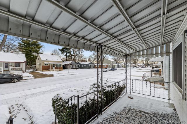 23403 Tawas Avenue, Hazel Park, MI 48030