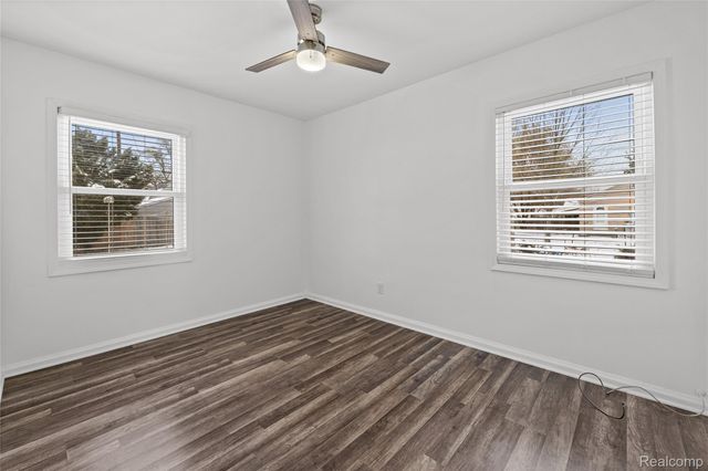 23403 Tawas Avenue, Hazel Park, MI 48030