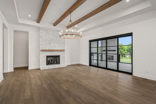 6804 Fleetwood Dr, Nashville, TN 37205