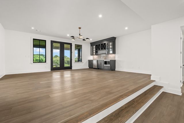 6804 Fleetwood Dr, Nashville, TN 37205