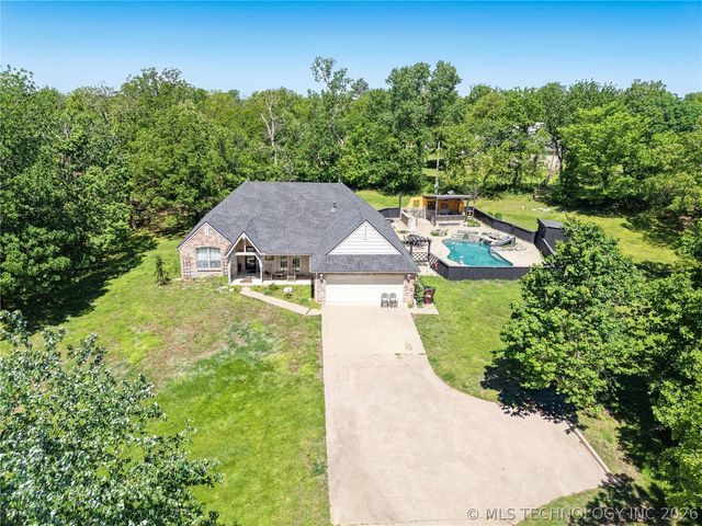 5117 Woodland Drive, Skiatook, OK 74070