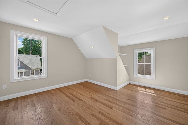 25 Richfield 2, Boston, MA 02121