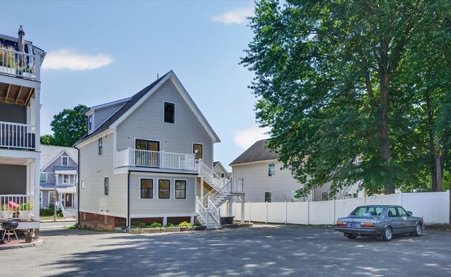 25 Richfield 2, Boston, MA 02121