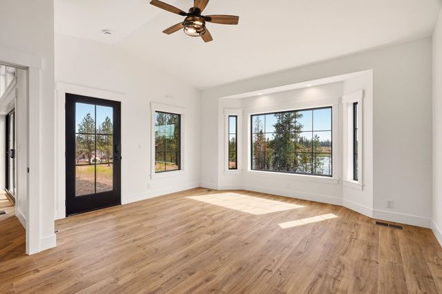 11616 S GREENFIELD Ln, Medical Lake, WA 99022