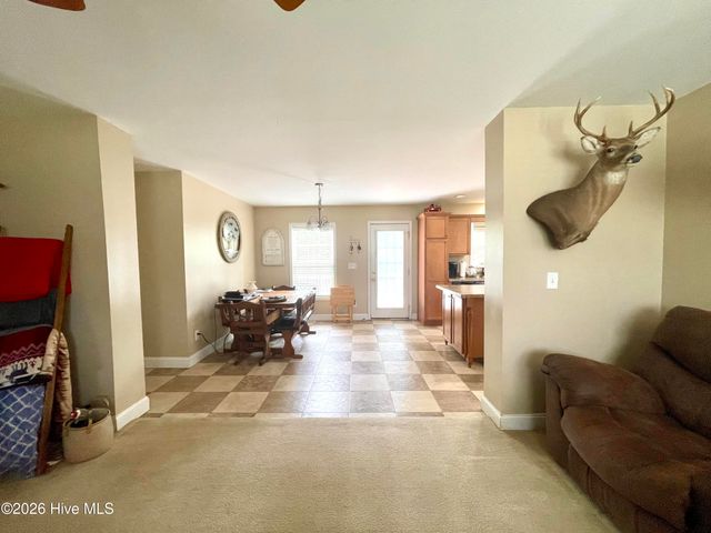 2088 Meadows Road, Williamston, NC 27892