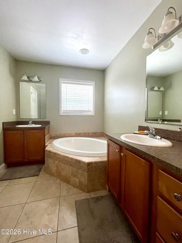 2088 Meadows Road, Williamston, NC 27892