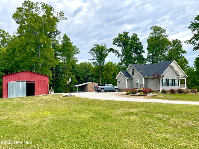 2088 Meadows Road, Williamston, NC 27892