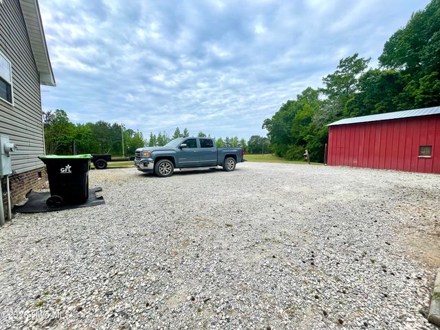 2088 Meadows Road, Williamston, NC 27892