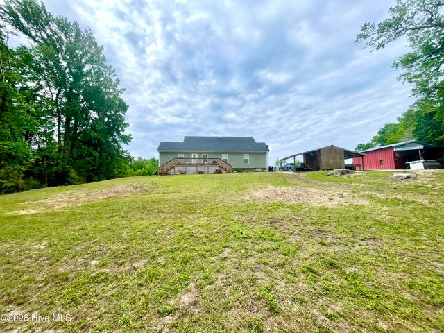 2088 Meadows Road, Williamston, NC 27892