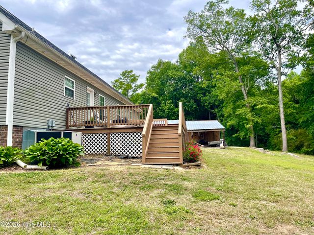 2088 Meadows Road, Williamston, NC 27892