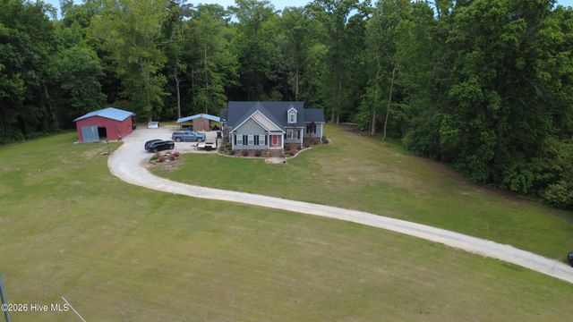 2088 Meadows Road, Williamston, NC 27892
