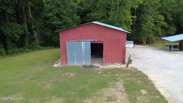 2088 Meadows Road, Williamston, NC 27892
