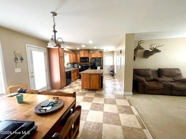 2088 Meadows Road, Williamston, NC 27892