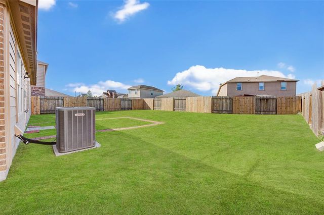 9814 Garnet Springs Drive, Rosharon, TX 77583