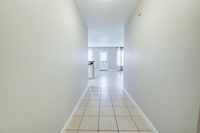 9814 Garnet Springs Drive, Rosharon, TX 77583