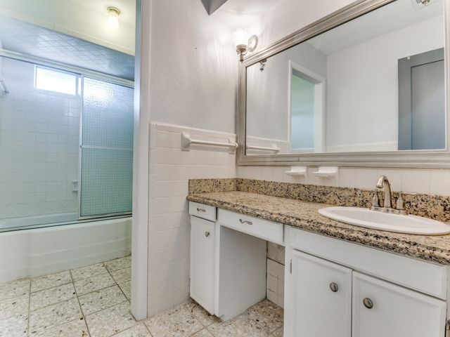 5616 Mcshann Road, Dallas, TX 75230