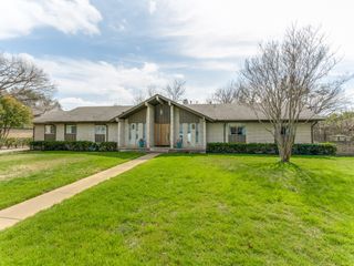 5616 Mcshann Road, Dallas, TX 75230
