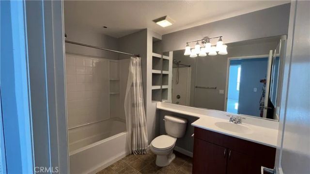 1801 E Katella 3084, Anaheim, CA 92805
