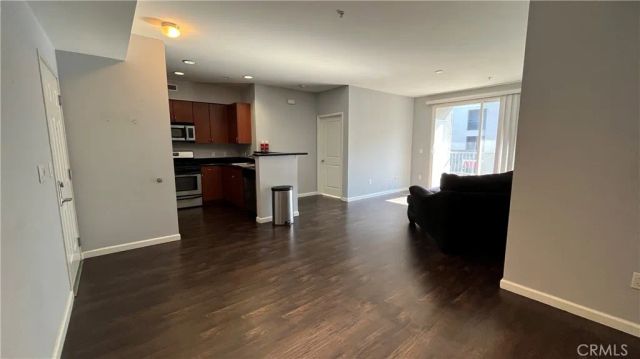 1801 E Katella 3084, Anaheim, CA 92805