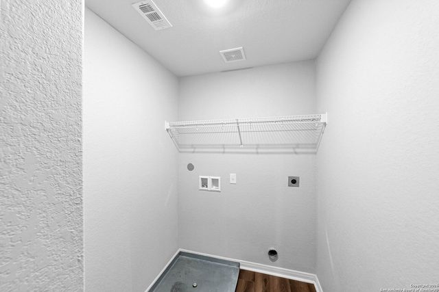 8006 Bluewater Cove, San Antonio, TX 78254