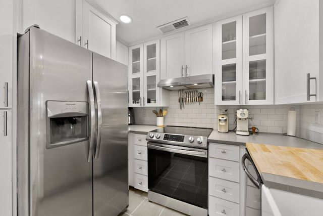 4034 Rawlins Street 207, Dallas, TX 75219