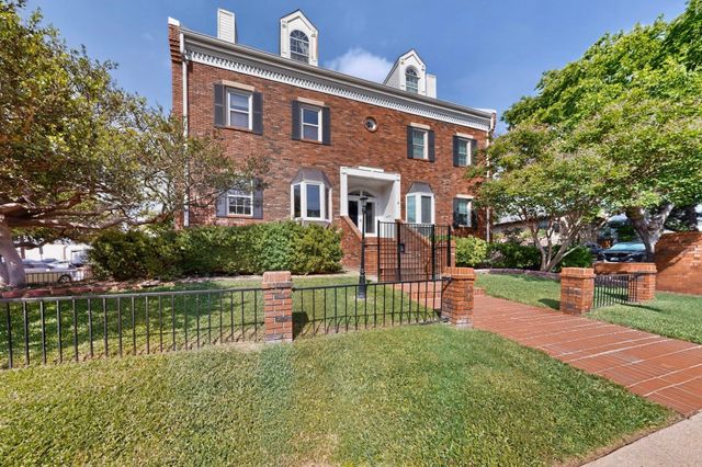 4034 Rawlins Street 207, Dallas, TX 75219