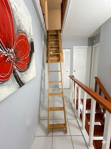 8408 NW 8th Street 8408, Miami, FL 33126