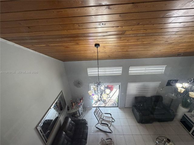 8408 NW 8th Street 8408, Miami, FL 33126