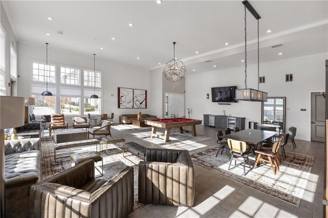 6529 Beacon Drive, Atlanta, GA 30328