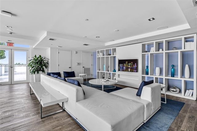 4250 Biscayne Blvd 914, Miami, FL 33137