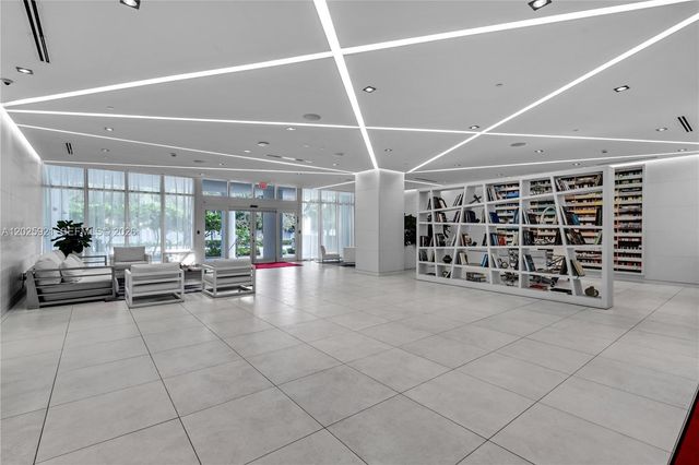 4250 Biscayne Blvd 914, Miami, FL 33137