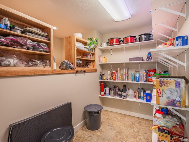 9101 Trentman Road, Fort Wayne, IN 46816